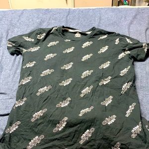 Shirt that doesn’t fit me